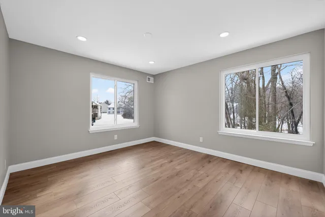 $2,700 | 306 The Woods, Cherry Hill, NJ 08003