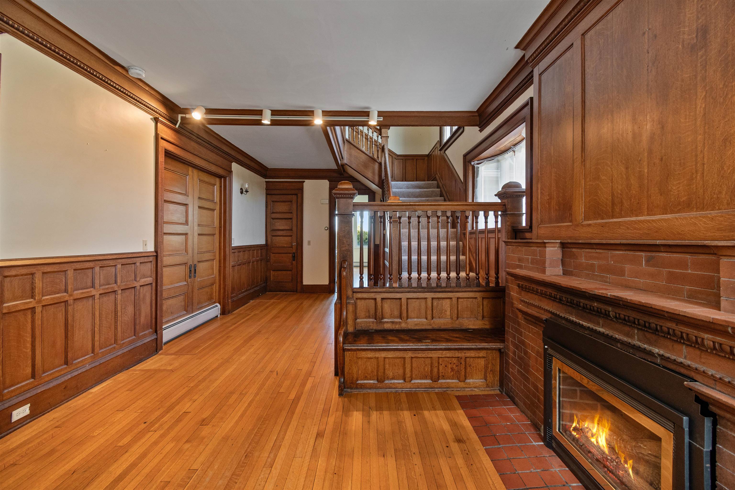 71 South Williams Street, Unit 12B Burlington, VT 05401 - Photo 16 of 57