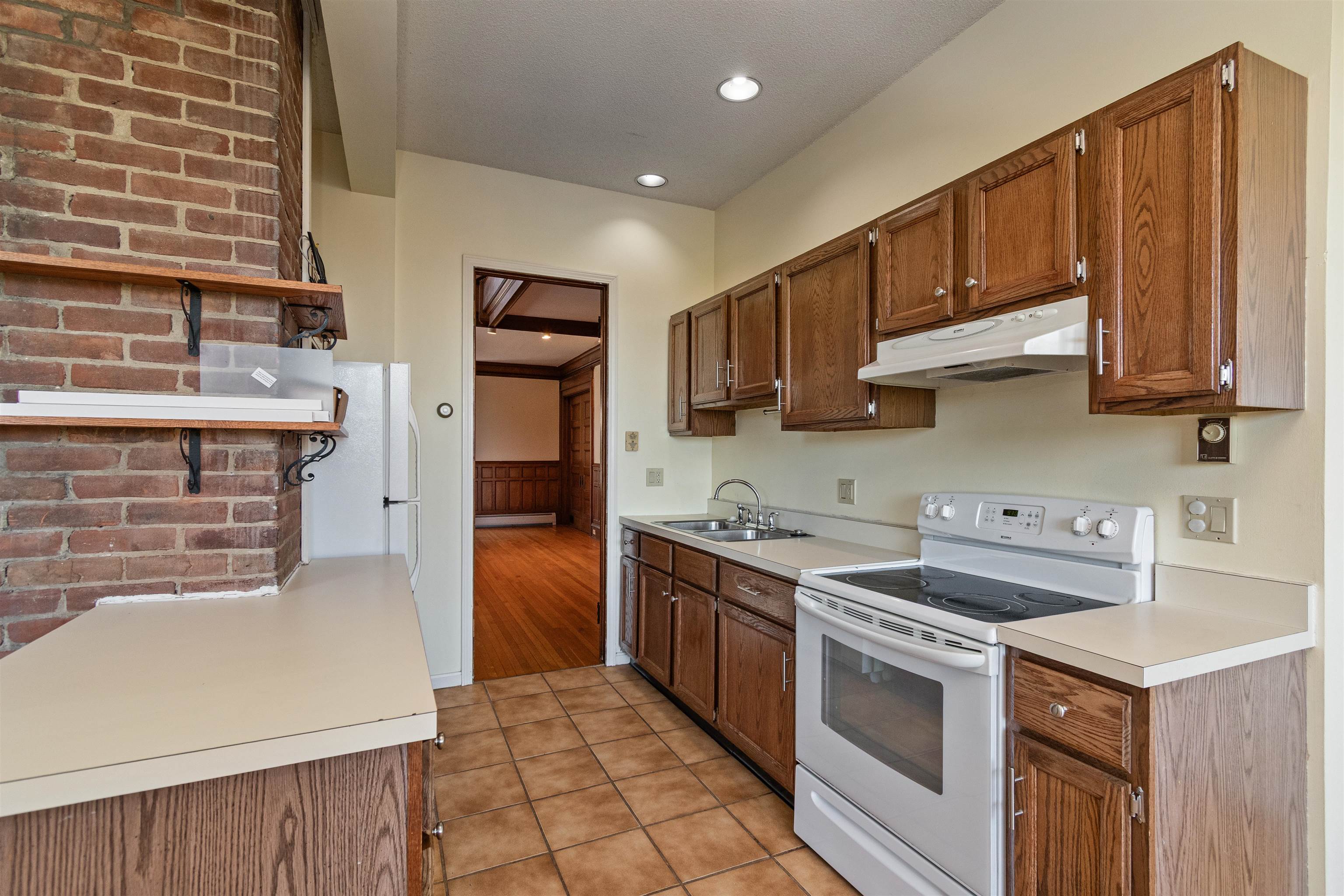 71 South Williams Street, Unit 12B Burlington, VT 05401 - Photo 29 of 57