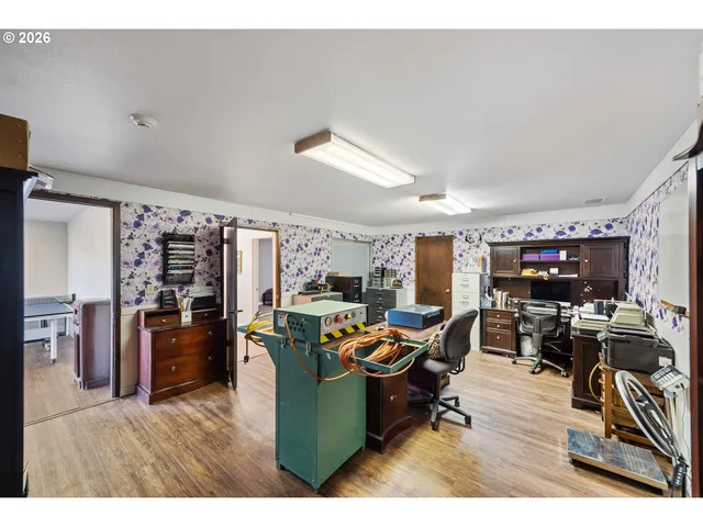 $825,000 | 94532 Golf Course Lane, North Bend, OR 97459