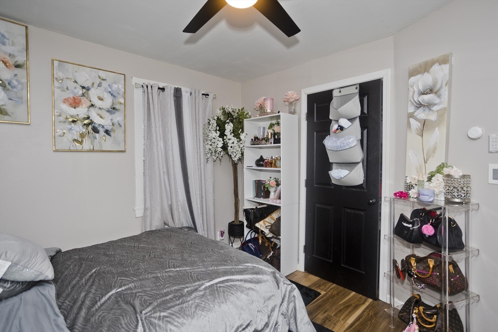 35 Merrimac Avenue Springfield, MA 01104 - Photo 23 of 29