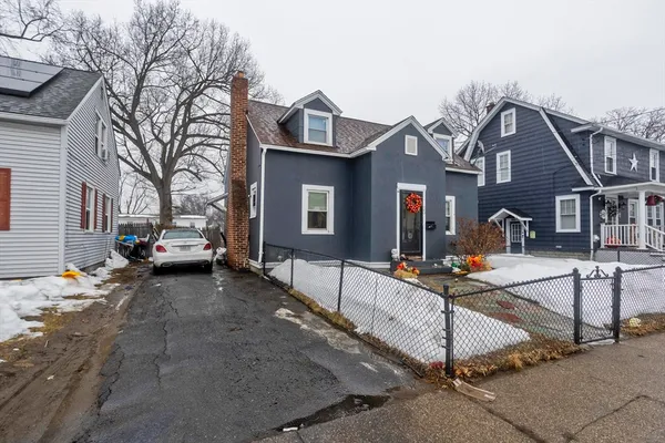$249,413 | 35 Merrimac Avenue, Springfield, MA 01104