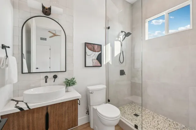 $3,249,000 | 1860 Illion Street, San Diego, CA 92110