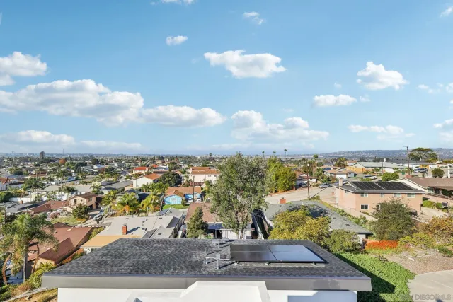 $3,249,000 | 1860 Illion Street, San Diego, CA 92110