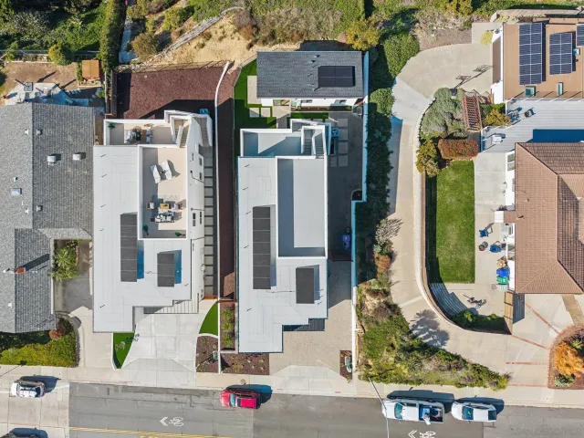 $3,249,000 | 1860 Illion Street, San Diego, CA 92110