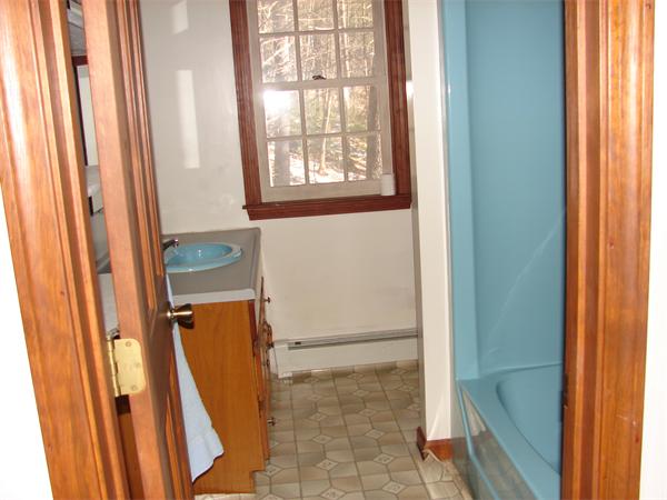 47 Heywood Road Sterling, MA 01564 - Photo 8 of 11 a view of an entryway with a window