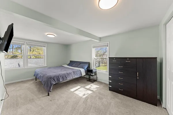 $475,000 | 934 South Highland Avenue, Arlington Heights, IL 60005