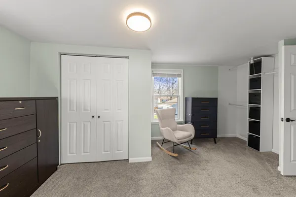$475,000 | 934 South Highland Avenue, Arlington Heights, IL 60005