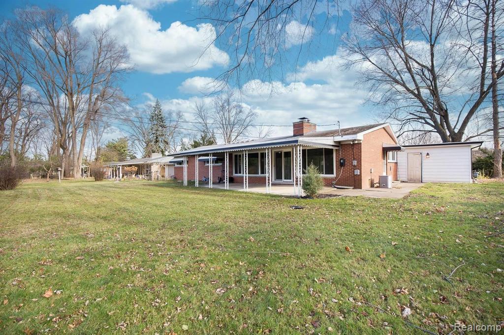 32315 Middlebelt Road Farmington Hills, MI 48334 - Photo 22 of 24
