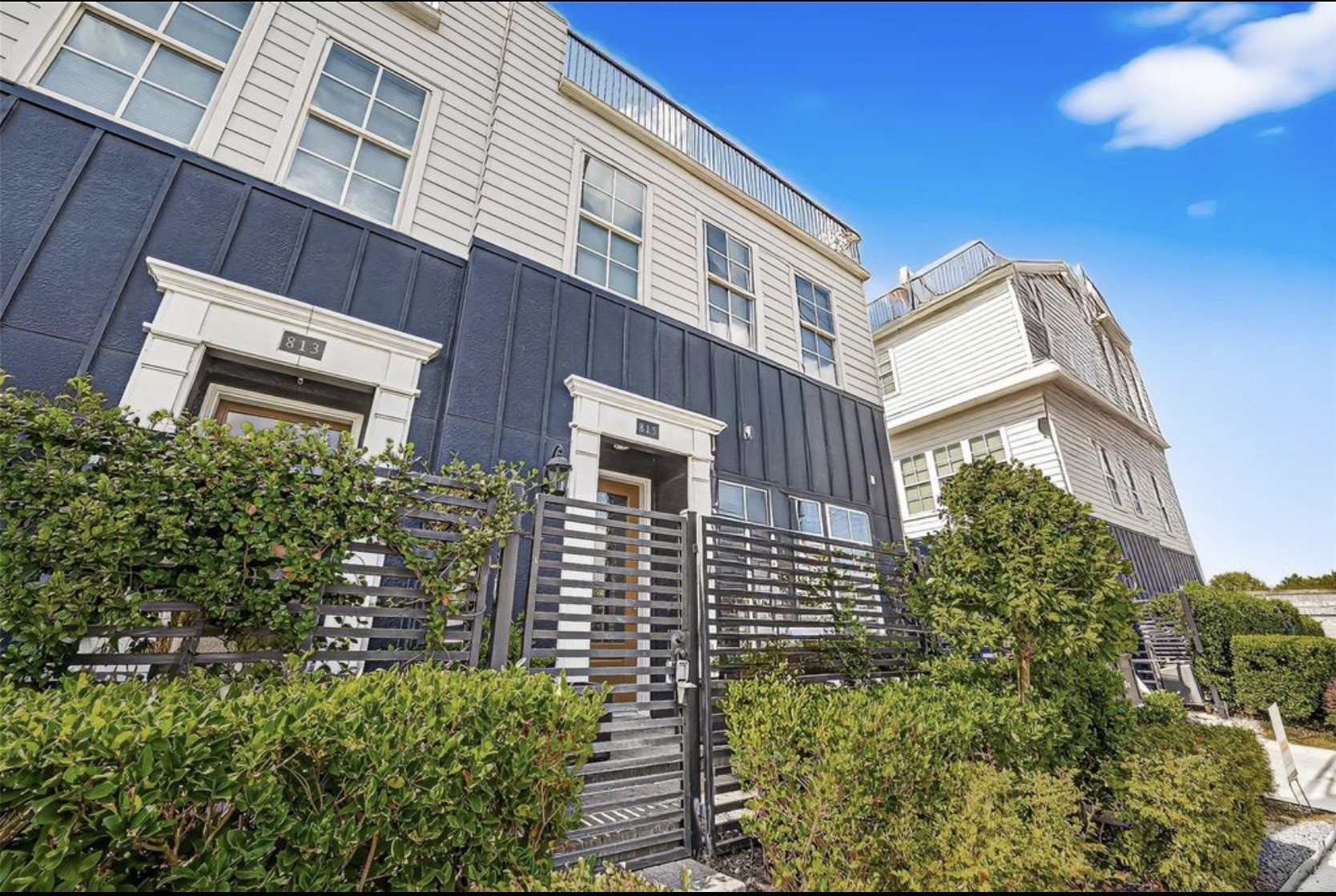 815 Bringhurst Street Houston, TX 77020 - Photo 2 of 15 front view of a building