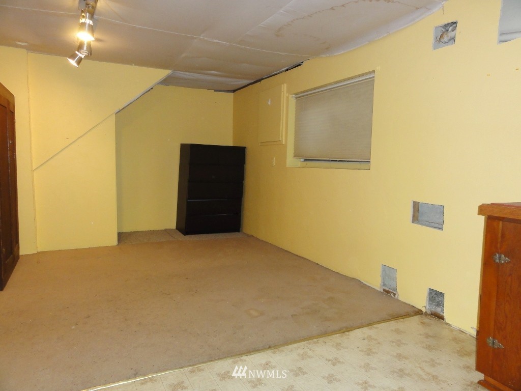 1719 North 47th Street Seattle, WA 98103 - Photo 19 of 23 Gallery Image 19