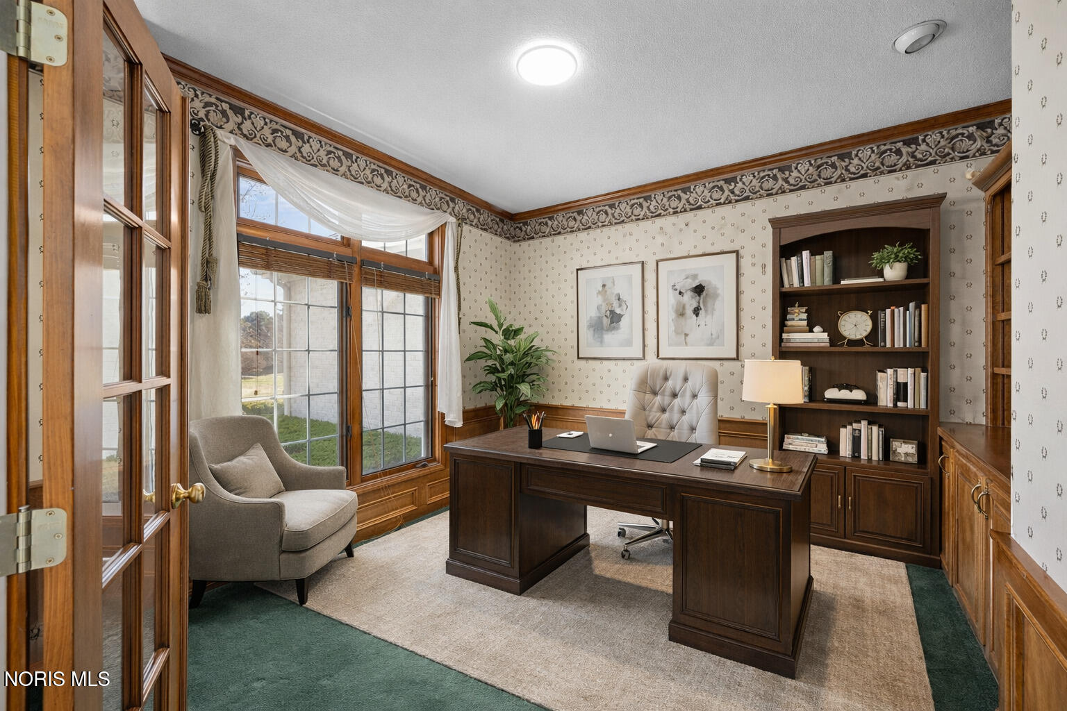 26281 Seminary Road Perrysburg, OH 43551 - Photo 7 of 39 Gallery Image 7