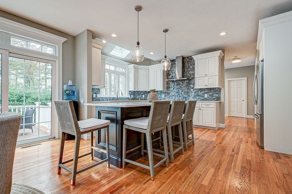 7 Norcross Road Hopkinton, MA 01748 - Photo 4 of 42 Gallery Image 4