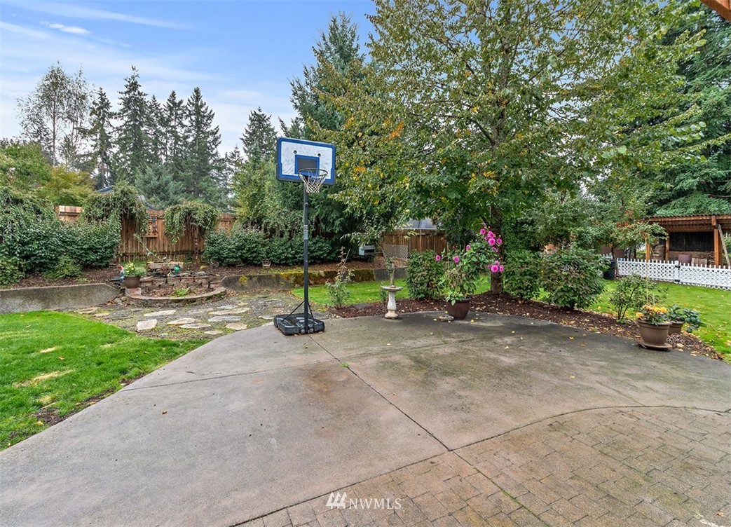 18811 Nutmeg Street Southwest Rochester, WA 98579 - Photo 21 of 25 a view of a park with swings and slides
