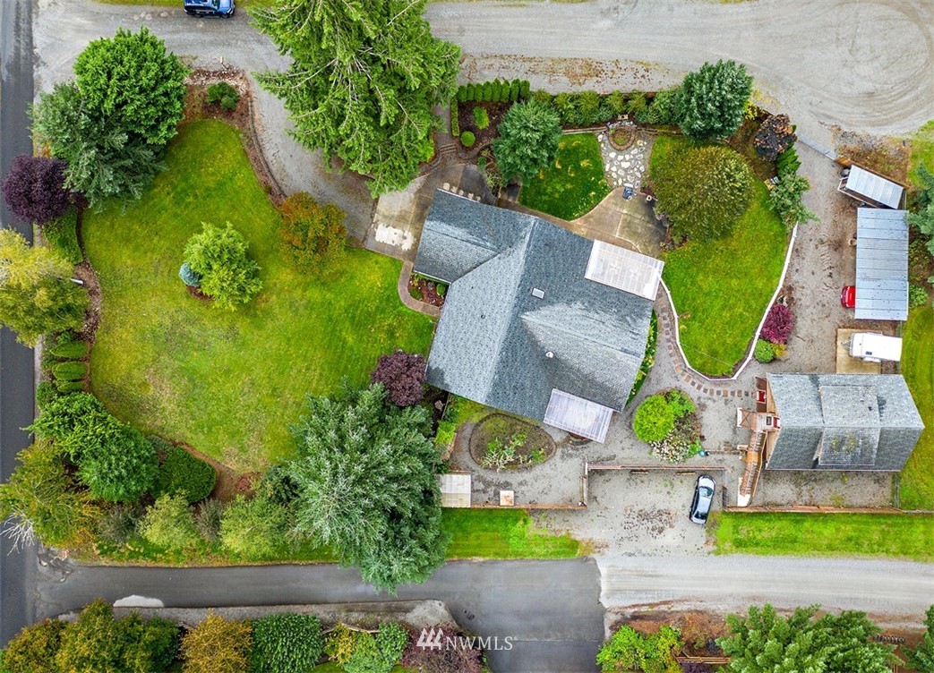18811 Nutmeg Street Southwest Rochester, WA 98579 - Photo 7 of 25 an aerial view of a swimming pool