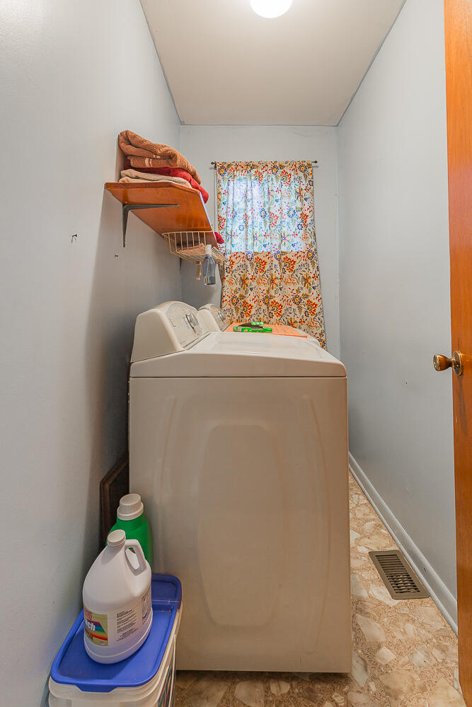 15 Broadway Road Rossville, GA 30741 - Photo 24 of 40 15 Broadway St HD_-21