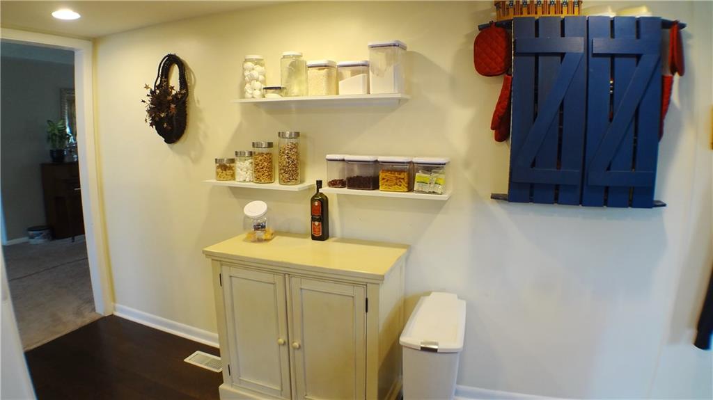 299 Howard Road Greenwood, IN 46142 - Photo 22 of 30 Gallery Image 22