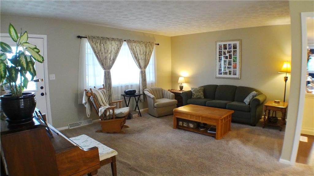 299 Howard Road Greenwood, IN 46142 - Photo 8 of 30 Gallery Image 8