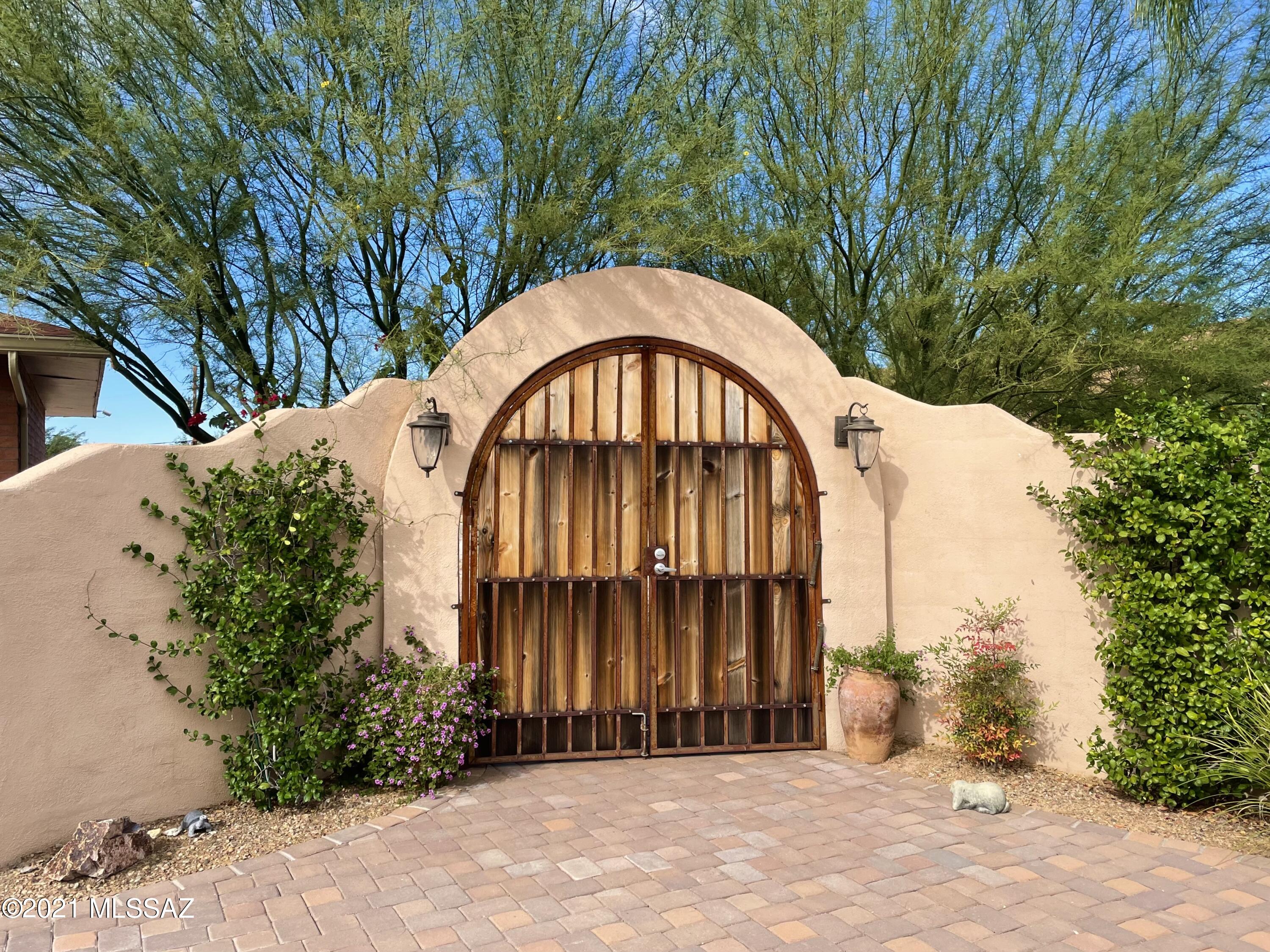 2705 South Mario Ranch Lane Tucson, AZ 85730 - Photo 9 of 35