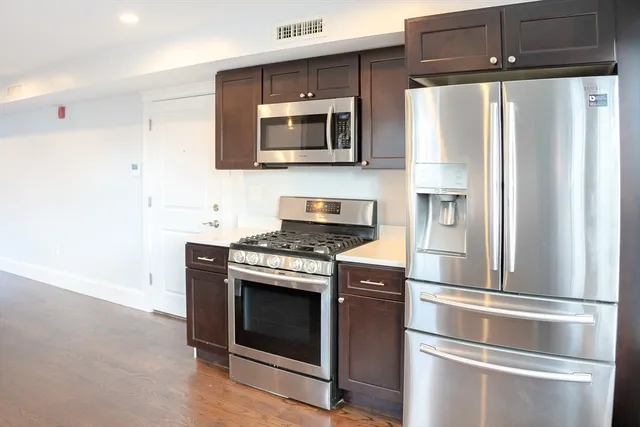 $809,900 | 244 Central Avenue, Unit 5, Medford, MA 02155