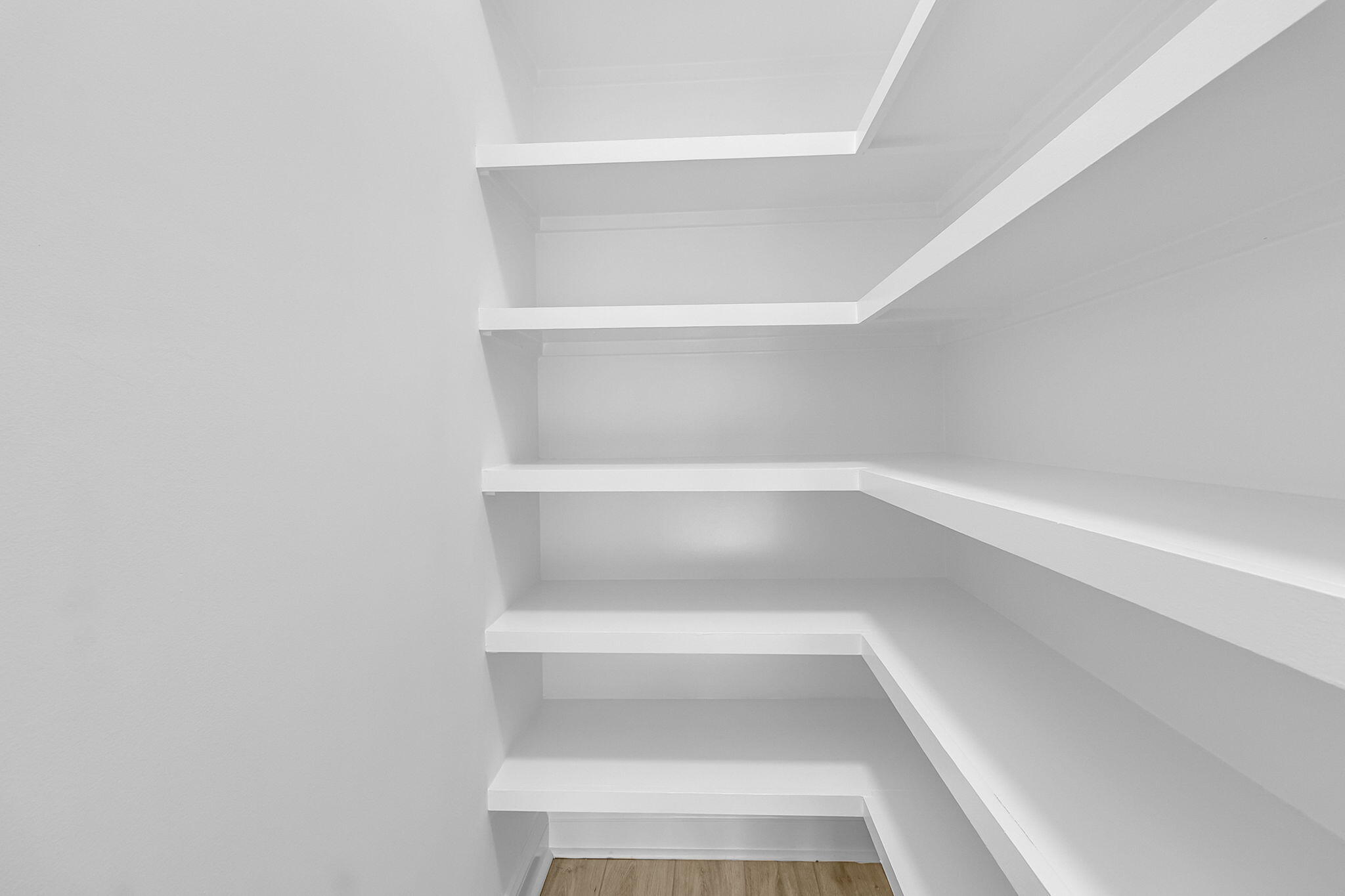 2855 Wagner Way Mount Pleasant, SC 29466 - Photo 27 of 61 Pantry