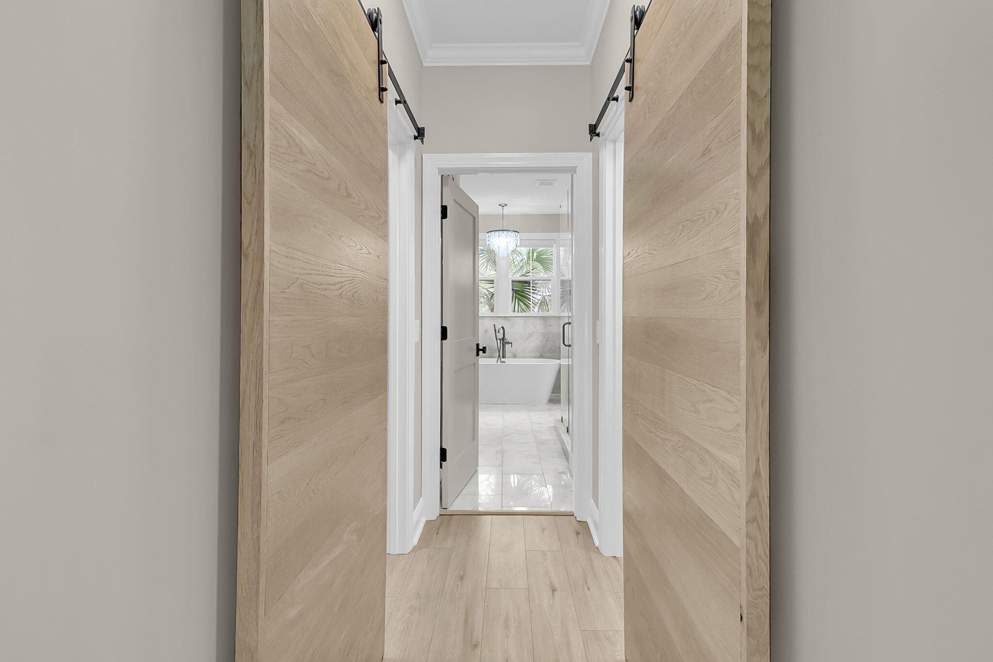 2855 Wagner Way Mount Pleasant, SC 29466 - Photo 34 of 61 Hall with doors to closets