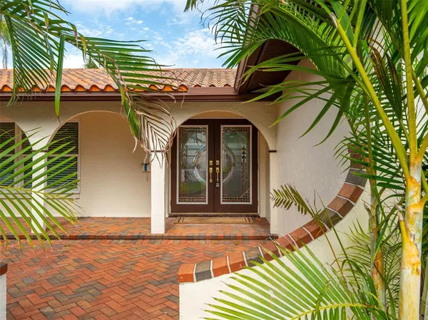 $4,500 | 1200 80th Street South, St. Petersburg, FL 33707
