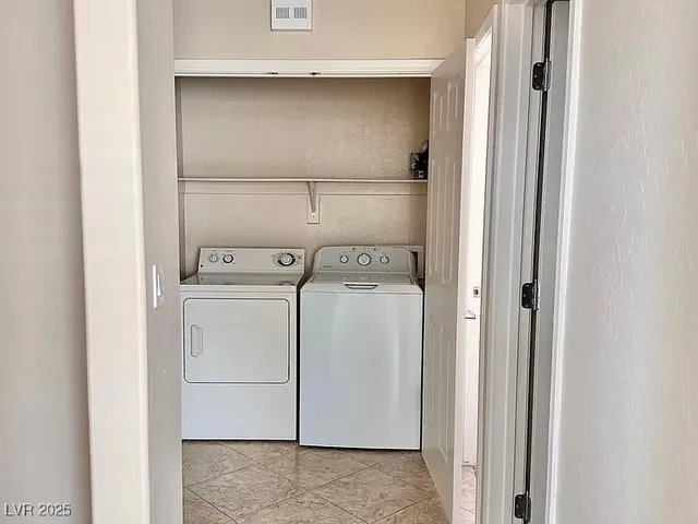 $2,100 | 2603 Solera Moon Drive, Henderson, NV 89044