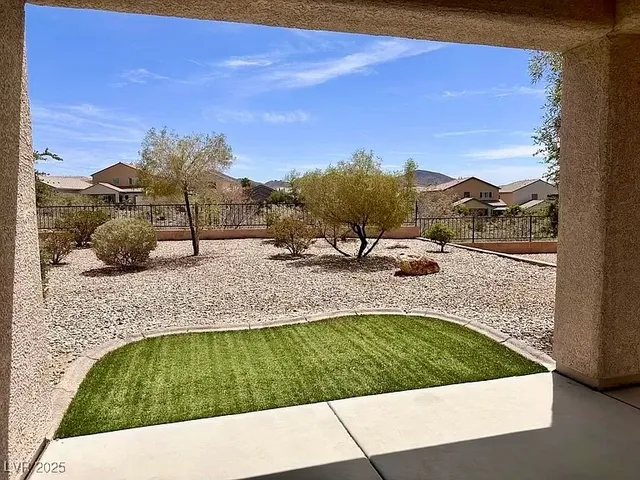$2,100 | 2603 Solera Moon Drive, Henderson, NV 89044