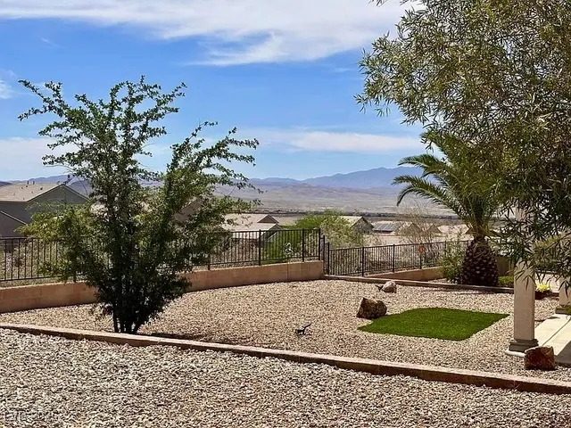 $2,100 | 2603 Solera Moon Drive, Henderson, NV 89044