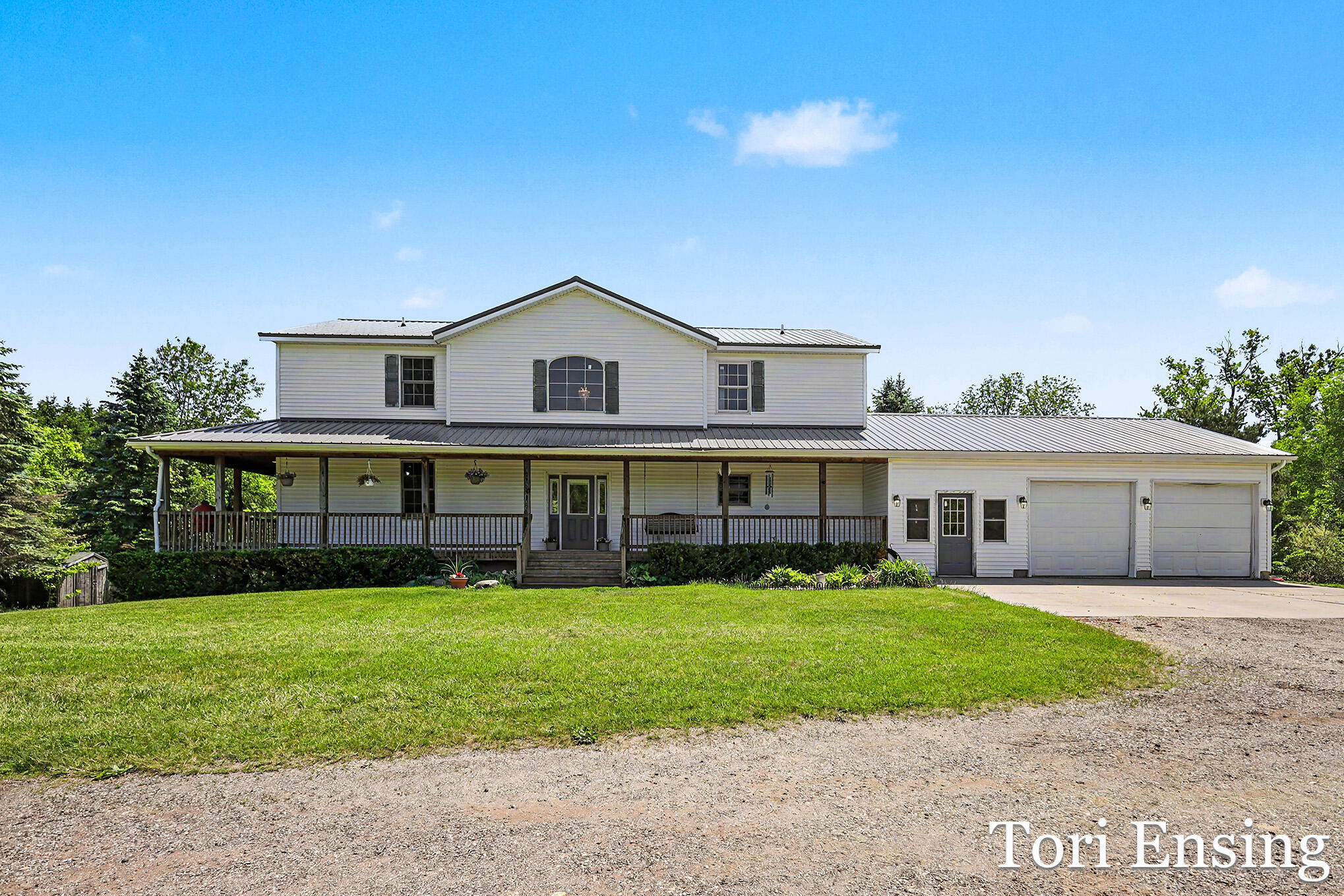4654 Woods Road Sidney, MI 48885 - Photo 2 of 42 IMG_1176