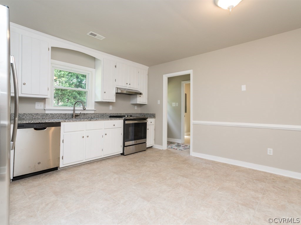 3341 Clintwood Road Midlothian, VA 23112 - Photo 7 of 25 Gallery Image 7
