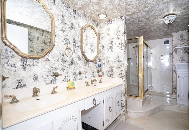 $2,600 | 1833 South Ocean Drive, Unit 1103, Hallandale Beach, FL 33009