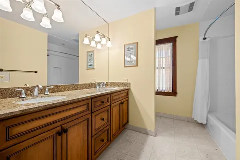 $1,950,000 | 431 Laurel Avenue, Wilmette, IL 60091