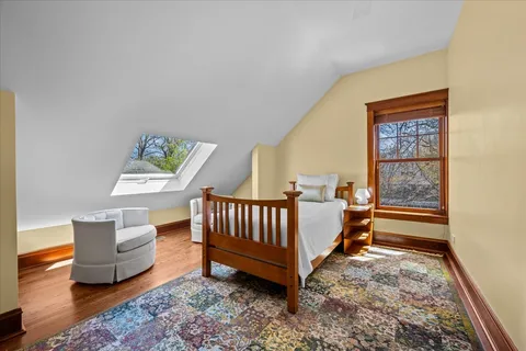 $1,950,000 | 431 Laurel Avenue, Wilmette, IL 60091