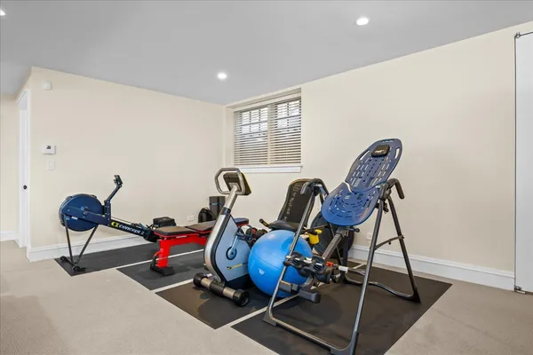 $1,950,000 | 431 Laurel Avenue, Wilmette, IL 60091