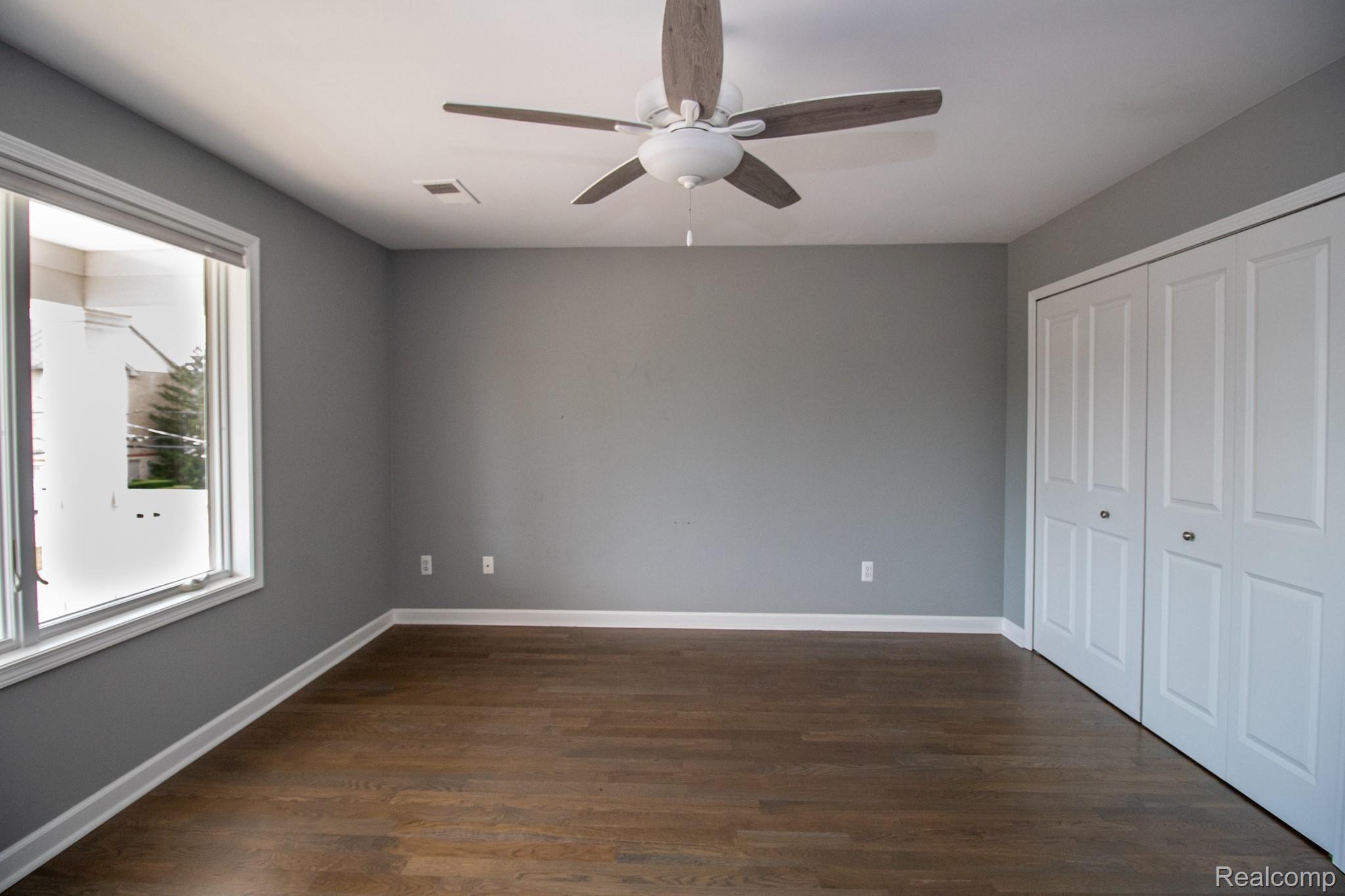 32171 North River Road Harrison Township, MI 48045 - Photo 31 of 52 Bedroom 2.2
