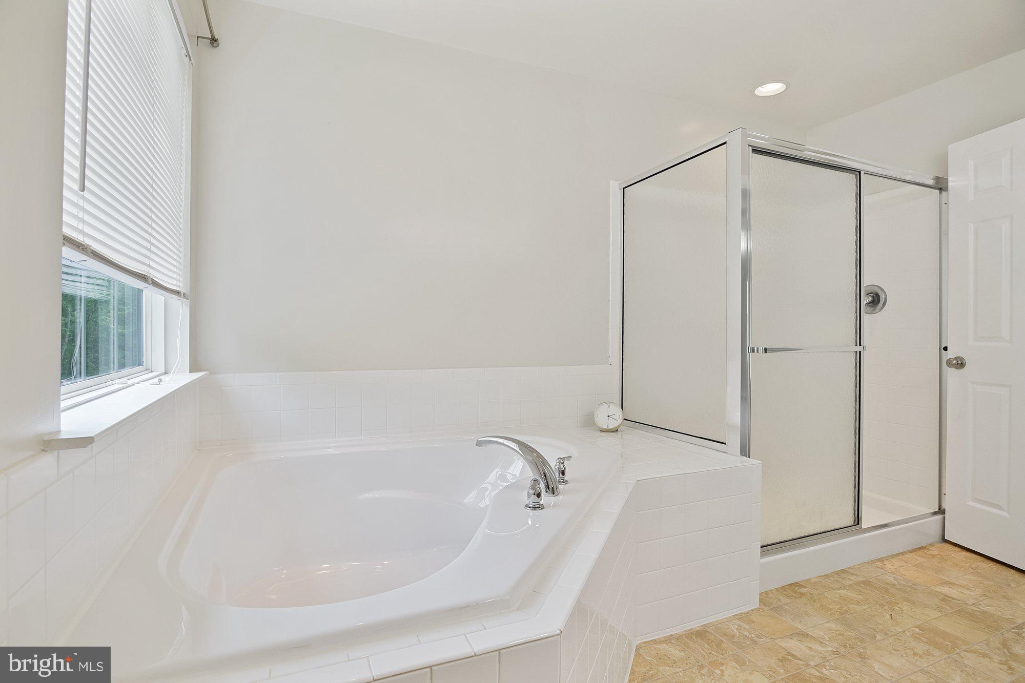 1948 Waltman Road Edgewood, MD 21040 - Photo 13 of 32 Soak & unwind after a long day