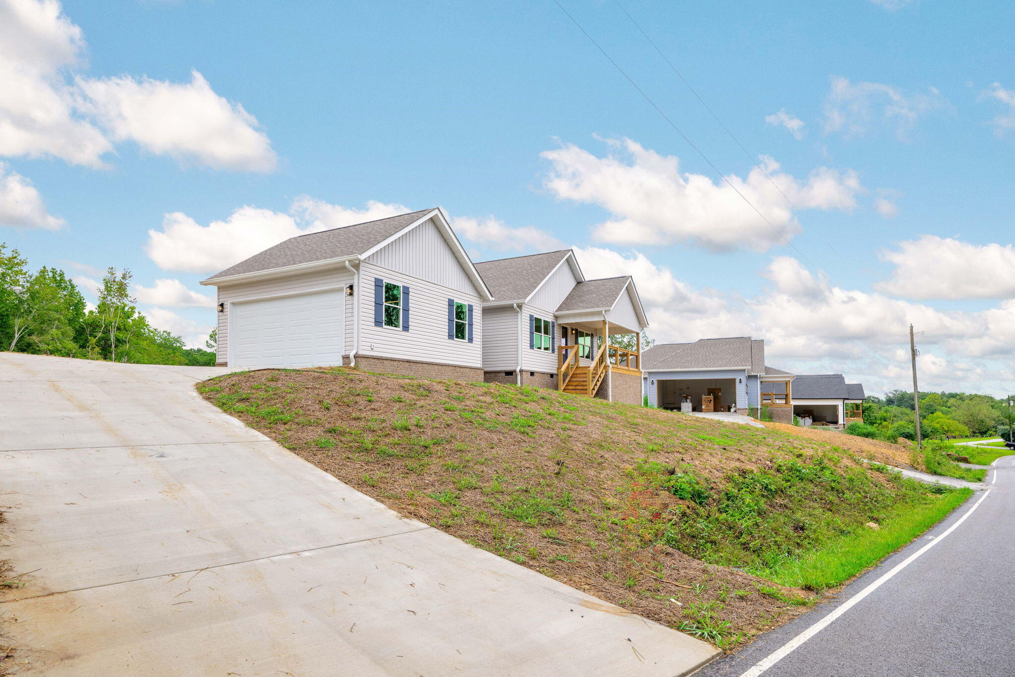 1375 Shady Lane Road Dayton, TN 37321 - Photo 3 of 30 2-web-or-mls-DSC_3078