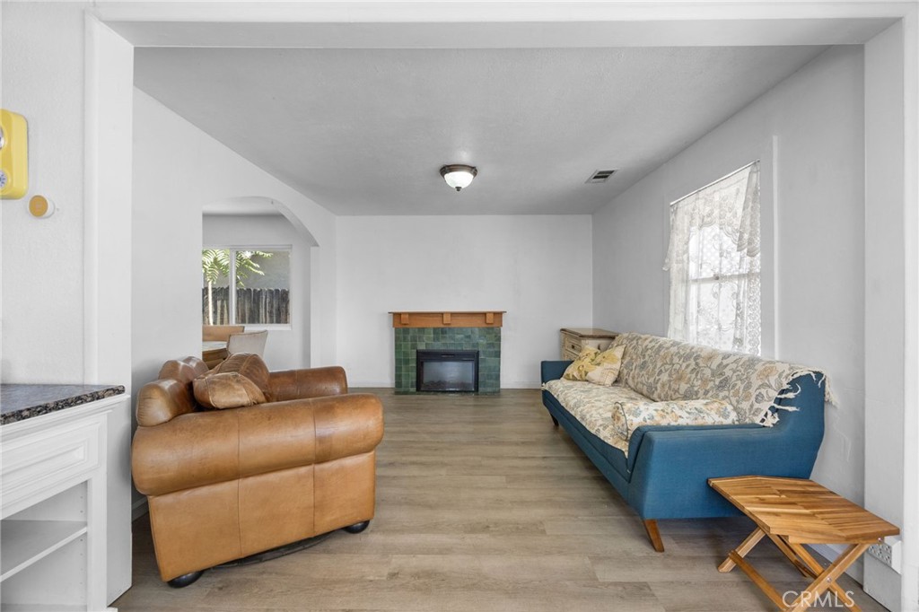 1220 Webster Street Redlands, CA 92374 - Photo 7 of 32