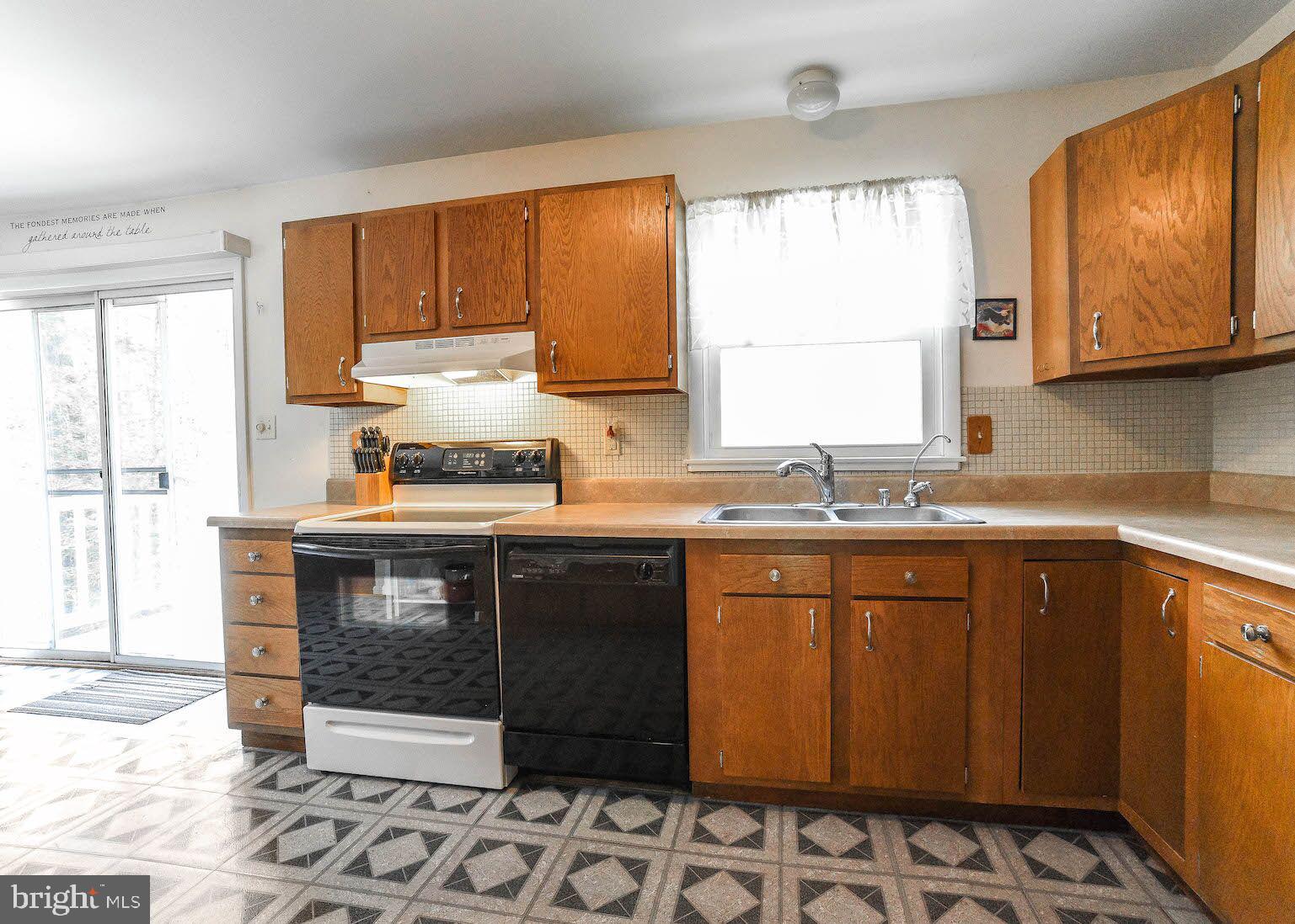 45862 Aberdeen Road Valley Lee, MD 20692 - Photo 5 of 36 Gallery Image 5