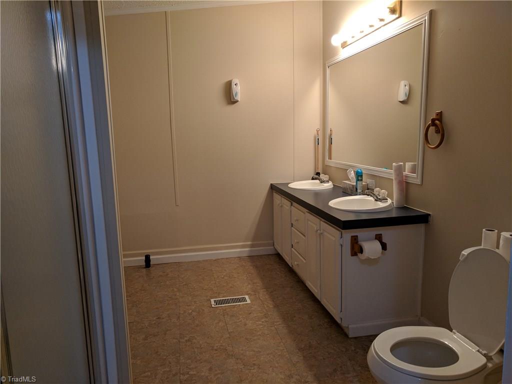 1081 Roy Tuttle Road Pinnacle, NC 27043 - Photo 14 of 28