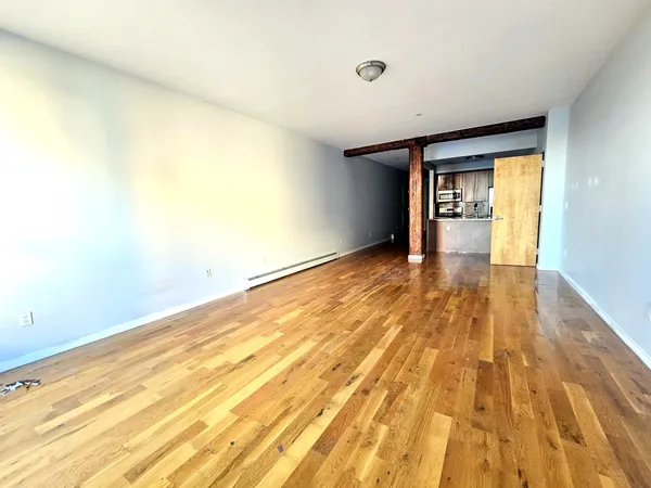 $4,350 | 128 Wythe Avenue, Unit 3C | Williamsburg