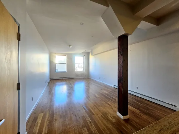 $4,350 | 128 Wythe Avenue, Unit 3C | Williamsburg