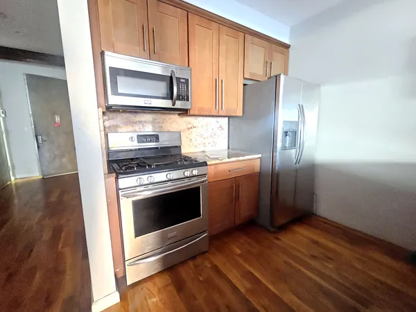 $4,350 | 128 Wythe Avenue, Unit 3C | Williamsburg
