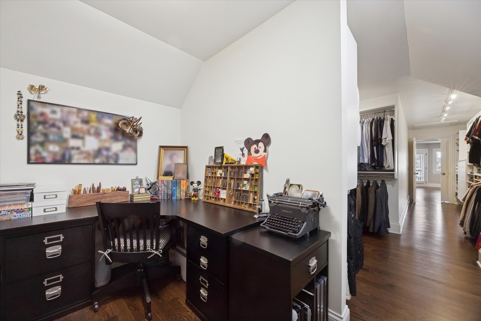 6837 Fieldstone Drive Burr Ridge, IL 60527 - Photo 22 of 38 Gallery Image 22