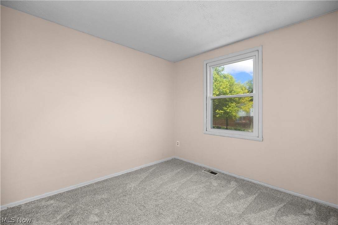 974 Wadsworth Road Medina, OH 44256 - Photo 17 of 31