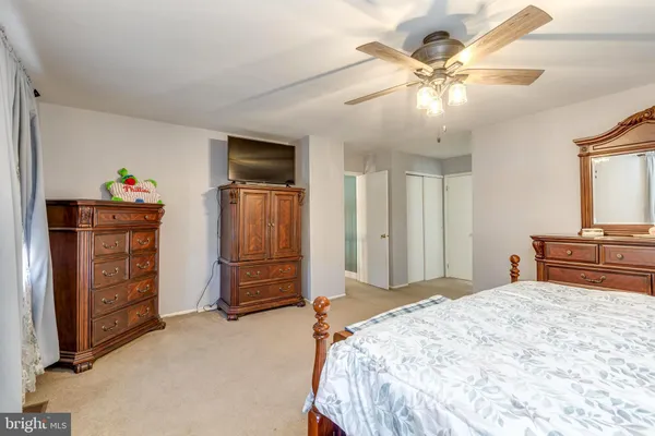 $575,000 | 74 Twin Ponds Drive, Sewell, NJ 08080