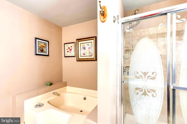 $575,000 | 74 Twin Ponds Drive, Sewell, NJ 08080