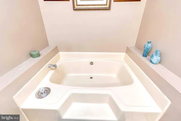 $575,000 | 74 Twin Ponds Drive, Sewell, NJ 08080